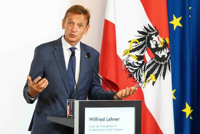 20250811 Pressekonferenz der Innenminister zum Thema Jahresbilanz 2024 zum Kriminalitaetsfeld Sozialleistungsbetrug-stock-foto