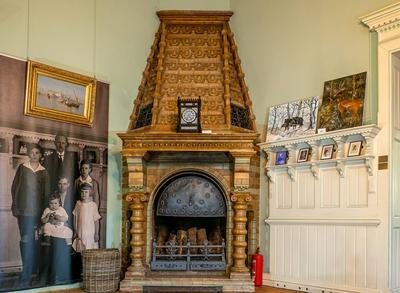 Museum und Jagdschloss Gelbensande - 02.10.2022: Symbolbild: Schl?sser, Monarchie - Das Jagdschloss Gelbensande geh?rt z-stock-foto