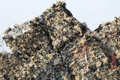 Ghana, recycling plant-stock-foto