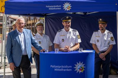 Bayerische Polizei startet Pilotprojekt mit vollelektrischen Motorr?dern, N?rnberg, 12.082.2025-stock-foto