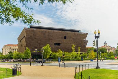 WASHINGTON DC, USA - AUGUST 14, 2021. The National Museum of African American History and Culture, a popular new museum-stock-foto