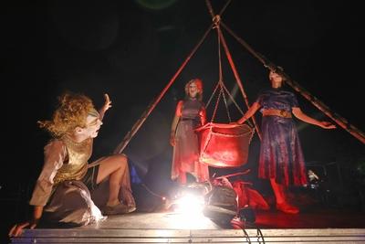 Odin. Loki. Thor., Theater ANU,  Premiere am 13.08.2025-stock-foto