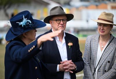 Prime Minister Anthony Albanese is seen touring the Royal Queensland Show, Brisbane, Wednesday August 13, 2025. (AAP Ima-stock-foto