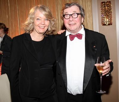 Dr. Armgard Seegers-Karasek und Hellmuth Karasek , Verleihung des Champagne-Preises f?r Lebensfreude in Hamburg Datum: 1-stock-foto