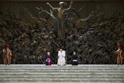 ITALY - POPE LEO XIV DURING HIS WEEKLY GENERAL AUDIENCE  AT  THE  VATICAN - 2025/8/13-stock-foto