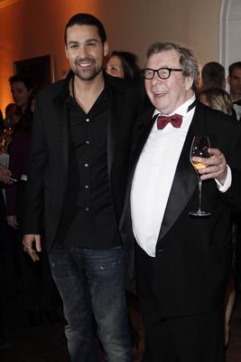 David Garrett und Prof. Dr. Hellmuth Karasek / Champagne-Pris f?r Lebensfreude 11. Februar 2013 im Hotel Louis C. Jacob-stock-foto