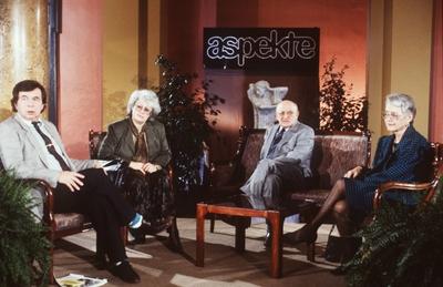 Das literarische Quartett ZDF v l H Karasek S L?ffler M Reich Ranicki K Oberm?ller 12 89 dar que-stock-foto