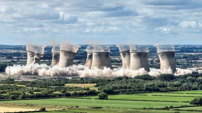Cottam Power Station Cooling Tower Demolition-stock-foto