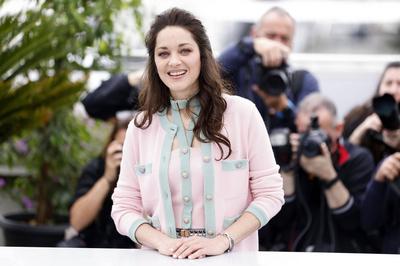 Marion Cotillard beim Photocall zum Kinofilm Little Girl Blue auf dem Festival de Cannes 2023 / 76. Internationale Filmf-stock-foto