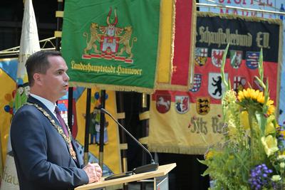 727. Stoppelmarkt Eroeffnung mitSilvia Maria Breher (MdB CDU Parlamentarische Staatssekret?rin beim Bundesminister f?r Landwirtschaft, Ern?hrung und Heimat  und  B?rgermeister Kater Kater-stock-foto