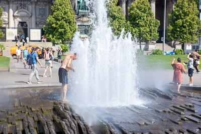 Sommerhitze in Berlin.-stock-foto