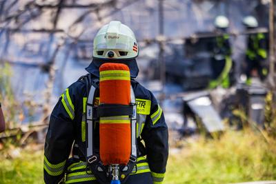 Gro?brand in Offenbach-stock-foto