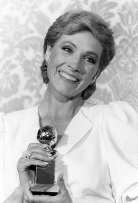Julie Andrews at the 40th Annual Golden Globe Awards, 1983 PUBLICATIONxINxGERxSUIxAUTxONLY Copyright: xHFPAx 32509_513T-stock-foto