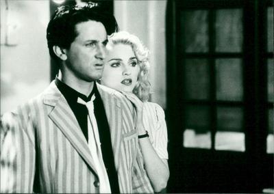 Madonna, Sean Penn - Shanghai Surprise Die Abbildung zeigt die S?ngerin/Schauspielerin Madonna und den Schauspieler Sean-stock-foto