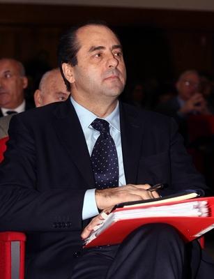 Bildnummer: 51676859  Datum: 30.01.2007  Copyright: imago/IPA PhotoAntonio di Pietro (ITA/Minister f?r Infrastruktur) anl?sslich des Kongresses - Wettbewerbsf?hige Infrastruktur f?r Europa - in Mailand - PUBLICATIONxNOTxINxFRAxITAxNED, Personen; 2007, Mailand, Pressetermin, Pressekonferenz, Kongress, Politik, Politiker; , hoch, Kbdig, Einzelbild, Italien, Randbild, People o0 Infrastrukturminister, Konferenzen-stock-foto