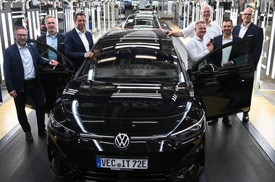 Volkswagen liefert 1,5-millionsten ID aus.-stock-foto