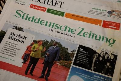 Copenhagen Denmark 10th Febuary 2019 _ German S?ddeutsche Zeitung daily weekly issue in Kastrup in-stock-foto