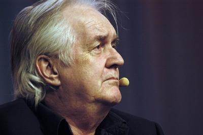 Bildnummer: 57041483  Datum: 16.03.2010  Copyright: imago/teutopressHenning Mankell (Autor) 03/10 pp Henning Mankell 16. M?rz 2010 bei einer Lesung in der Rheinparkhalle Deutz im Rahmen der K?lner lit.cologne Schweden schwedisch schwedischer Mann Theater Regisseur Theaterregisseur Regie Schriftsteller Literatur leger Hemd Mikro B?gelmikrofon B?gelmikro swedish author writer quer Portrait neutral Profil People xbs x0x 2010 quer  57041483 Date 16 03 2010 Copyright Imago  Henning Mankell Author 03 10 PP Henning Mankell 16 March 2010 at a Reading in the  Deutz in Frame the Cologne Lit Cologne Sweden Swedish Swedish Man Theatre Director Theatre director Director Writer Literature casual Shirt Micro   Swedish author Writer horizontal Portrait neutral Profile Celebrities xbs x0x 2010 horizontal-stock-foto
