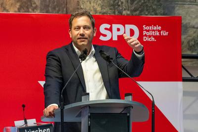 Politischer Dienstag auf dem Dachauer Volksfest, 19.08.2025.-stock-foto