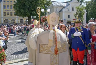 2025 - Kaisermesse in der Stadtpfarrkirche BAd Ischl und Geburtstagsfeier zum 195sten Geburtatag des Kaisers Franz Josef I. in der KAiservilla ebenfalls in BAd Ischl, am 18.08.2025.-stock-foto