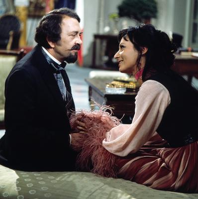 Der Mann mit dem Zylinder Der Mann mit dem Zylinder, Musikalische Kom?die, Deutschland 1977, Regie: Georg Ruest, Darstel-stock-foto