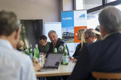 Claus Weselsky beim Pressegespr?ch ?ber Deutsche Bahn Zunkunft in Berlin-stock-foto