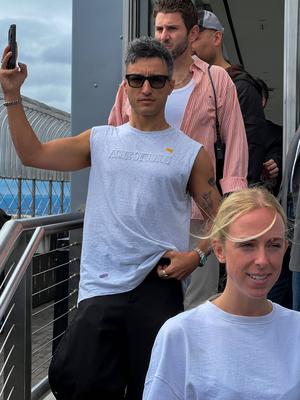 Loud luxury and natalie jane visit the empire state building ahead of ?uh oh!? release-stock-foto