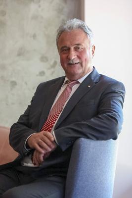 Claus Weselsky beim Pressegespr?ch ?ber Deutsche Bahn Zunkunft in Berlin-stock-foto