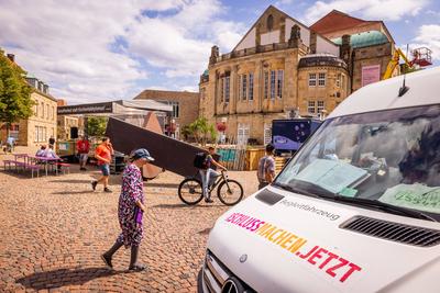 Streit um Absage von Theaterstueck zu sexualisierter Gewalt in Kirche-stock-foto