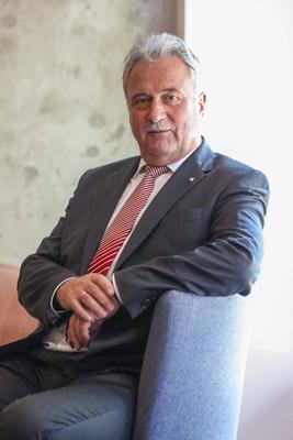 Claus Weselsky beim Pressegespr?ch ?ber Deutsche Bahn Zunkunft in Berlin-stock-foto