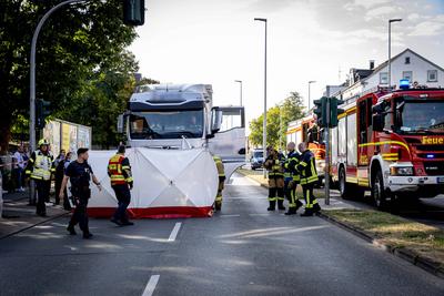 Am Donnerstag, 21. August 2025, kam es gegen 8.05 Uhr zu einem Verkehrsunfall im Kreuzungsbereich Ringstra?e/Elisabethst-stock-foto
