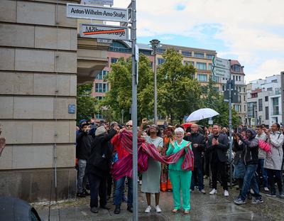Strassenfest zur Umbenennung der Mohrenstraße in Anton-Wilhelm-Amo-Straße-stock-foto