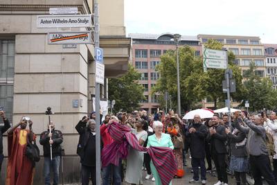 Feierliche Umbenennung der Mohrenstrasse in Anton-Wilhelm Amo Strasse in Berlin Mitte-stock-foto