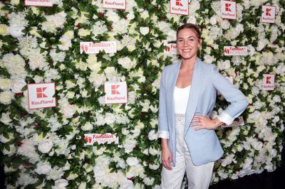 Hamburg, der 01.10.2020 Alina Merkau zu Gast beim Happy Mami & Papi Day 2020 von Kaufland in Hamburg. Alina Merkau zu Ga-stock-foto