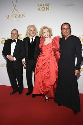 Gery Keszler, Bob Geldof, Sunnyi Melles, Andreas Kronthaler-stock-foto