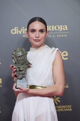 36th Goya Awards - Press Room Veronica Echegui poses in the Winner Room after winning a Goya Award during 36th Goya Awar-stock-foto