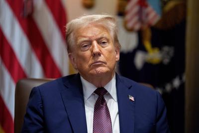 President Trump Chairs a Cabinet Meeting at the White House-stock-foto