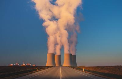 Temelin, Czech republic - 02 28 2021: Nuclear Power Plant, Cooling towers with white water vapor Temelin, Czech republic-stock-foto