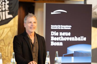 ?bergabe der Beethove-stock-foto