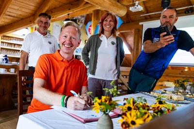 29.08.2025, GER, News / Politik / Veranstaltung, Kooperationsveranstaltung inkl. Kooperationsvertrag Automotive Thueringen gemeinsam mit dem Thueringer Skiverband-stock-foto