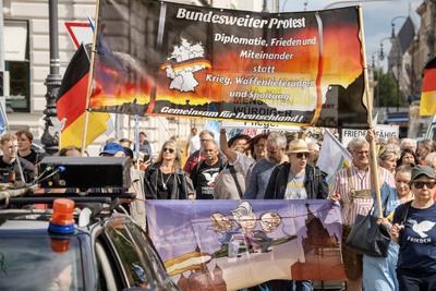 GfD Gemeinsam f?r Deutschland, rechte Sammelbewegung, Kundgebung und Demozug Thema Frieden statt Krieg, M?nchen, 30. August 2025-stock-foto