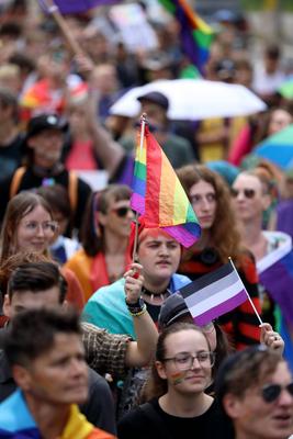 CHRISTOPHER STREET DAY 2025 - Suhl - Am Samstag, dem 30. August 2025 fand der erste CSD in der th?ringischen Kleinstadt-stock-foto