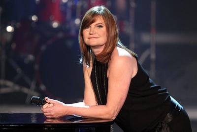 Bildnummer: 57109645  Datum: 25.02.2012  Copyright: imago/STAR-MEDIAZDF - C a r m e n N e b e l. S?ngerin Pe Werner ( GER ). S?ngerin Pe Werner ( GER / b?rgerl. Pe Malou Werner ) w?hrend der ZDF - Fernsehshow Willkommen bei C A R M E N N E B E L am 25.02.2012 in der ?VB Arena Bremen. People Entertainment Musik Aktion x0x xsk 2012 quer 2012 quer Querformat Auftritt Bremen B?hne Das Zweite Deutschland Fernsehen Fernsehshow Kultur Kunst live Livesendung Musik Musikerin Person Personen Schlager Schlagers?ngerin Show TV Unterhaltung ZDF  57109645 Date 25 02 2012 Copyright Imago Star Media ZDF C a r M e n n e B e l Singer PE Werner ger Singer PE Werner ger b?rgerl PE Malou Werner during the ZDF TV Welcome at C a r M e n n e B e l at 25 02 2012 in the  Arena Bremen Celebrities Entertainment Music Action shot x0x xSK 2012 horizontal 2012 horizontal Landscape Appearance Bremen Stage the Second Germany Television TV Culture Art Live Live broadcast Music Musician Person People Schlager Pop singer Show TV Entertainment ZDF-stock-foto