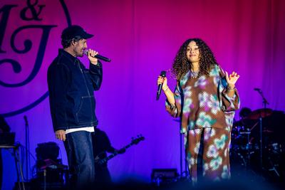 Max Herre & Joy Denalane - Alles Liebe Tour-stock-foto