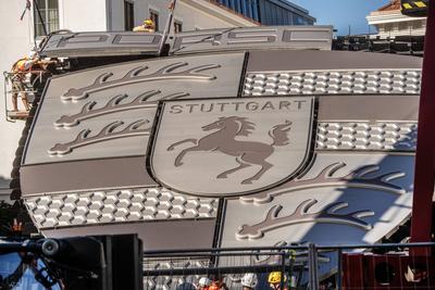 Aufbau der IAA Mobility, Messestand Porsche, M?nchen, 3. September 2025-stock-foto