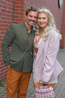 Sandra Czok mit Ehemann Sascha Schmitz bei der LOVE ISLAND VIP Kino-Preview im Cinenova in K?ln am 03.09.2025 *** Sandra-stock-foto