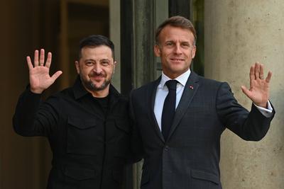 UKRAINE-CRISIS/Coalition Emmanuel Macron hosted Volodymyr Zelensky for a working dinner at the Elysee Palace on 3 September 2025.-stock-foto