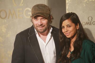 Christian Ulmen mit Ehefrau Collien Ulmen-Fernandes bei Omega Uhren lanciert die neue Damenuhr - Tresor im Kraftwerk in-stock-foto
