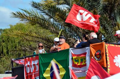 31st Cry of the Excluded in Porto Alegre, Rio Grande do Sul-stock-foto