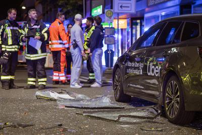 Explosion in Kiosk ? Polizei ermittelte wegen Anschlag-stock-foto